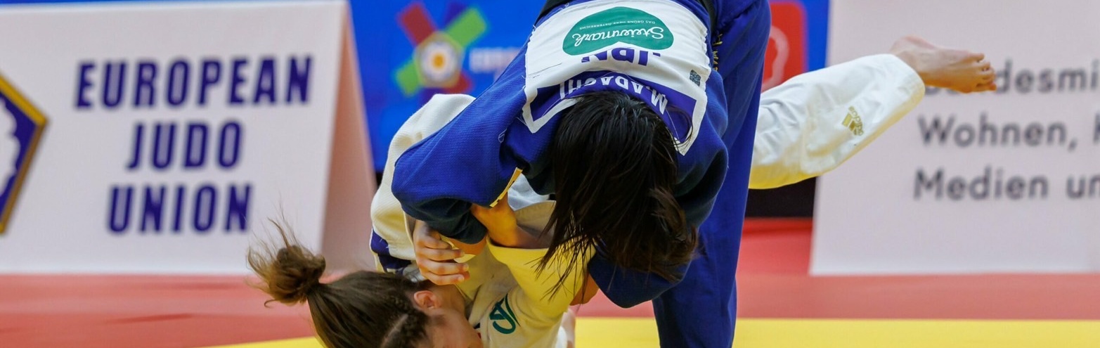 2025年度全日本学生柔道優勝大会試合風景（IPU・環太平洋大学女子柔道部）