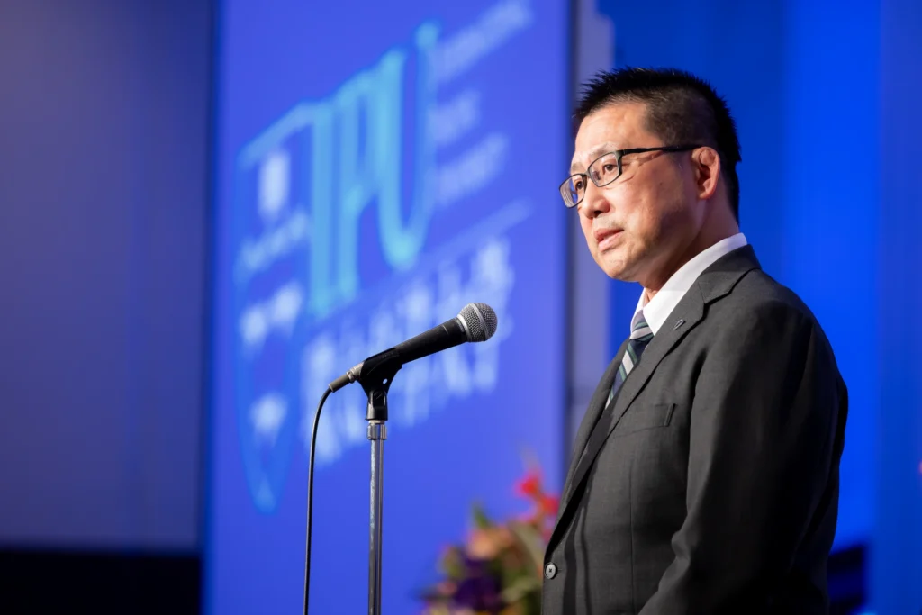 2026年2月14日IPU女子柔道部2冠達成祝賀会および嘉納治五郎記念スポーツイノベーションセンター開設発表会の矢野監督のスピーチの写真 ipu w judo double crown celebration party 2026 okayama director Yano