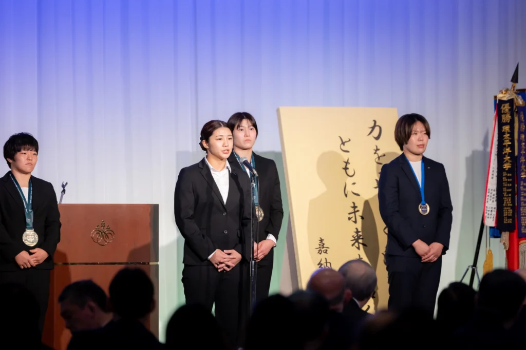2026年2月14日IPU女子柔道部2冠達成祝賀会および嘉納治五郎記念スポーツイノベーションセンター開設発表会での選手代表スピーチの写真 ipu w judo double crown celebration party 2026 okayama player speech